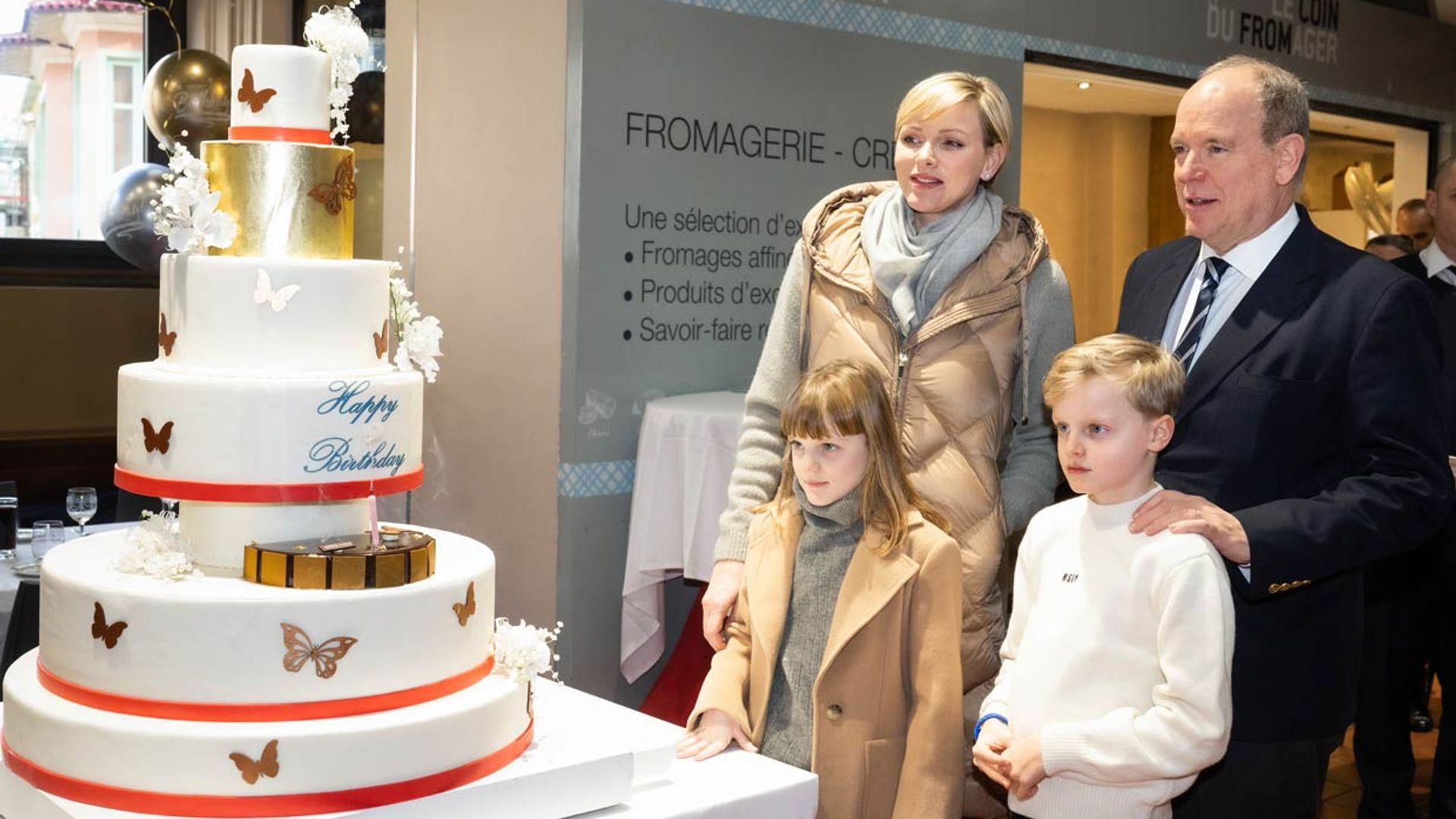 Charlene de Mónaco celebra su 46 cumpleaños en un popular mercado y acompañada de su marido y sus hijos