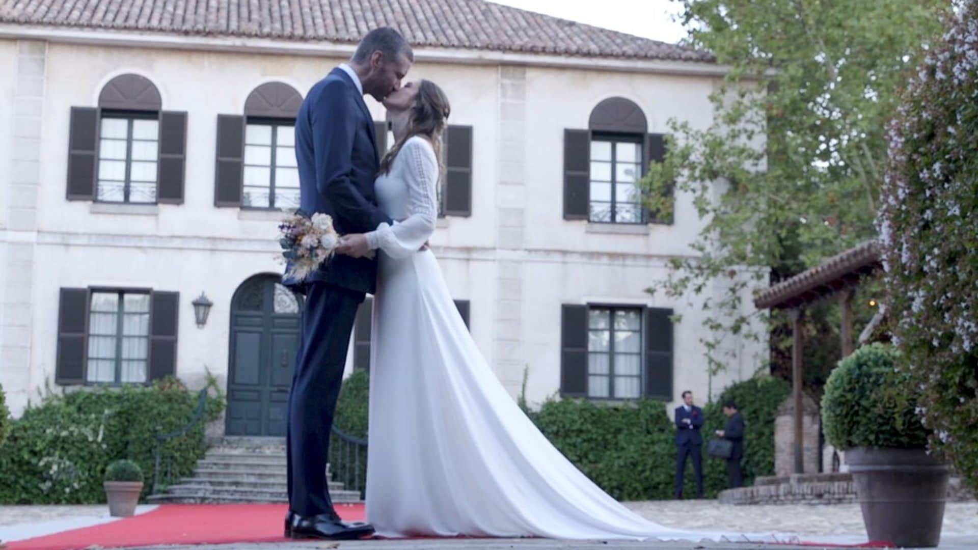 Así fueron la ceremonia y la celebración de la boda de Álex Luyk y Elena Afonso