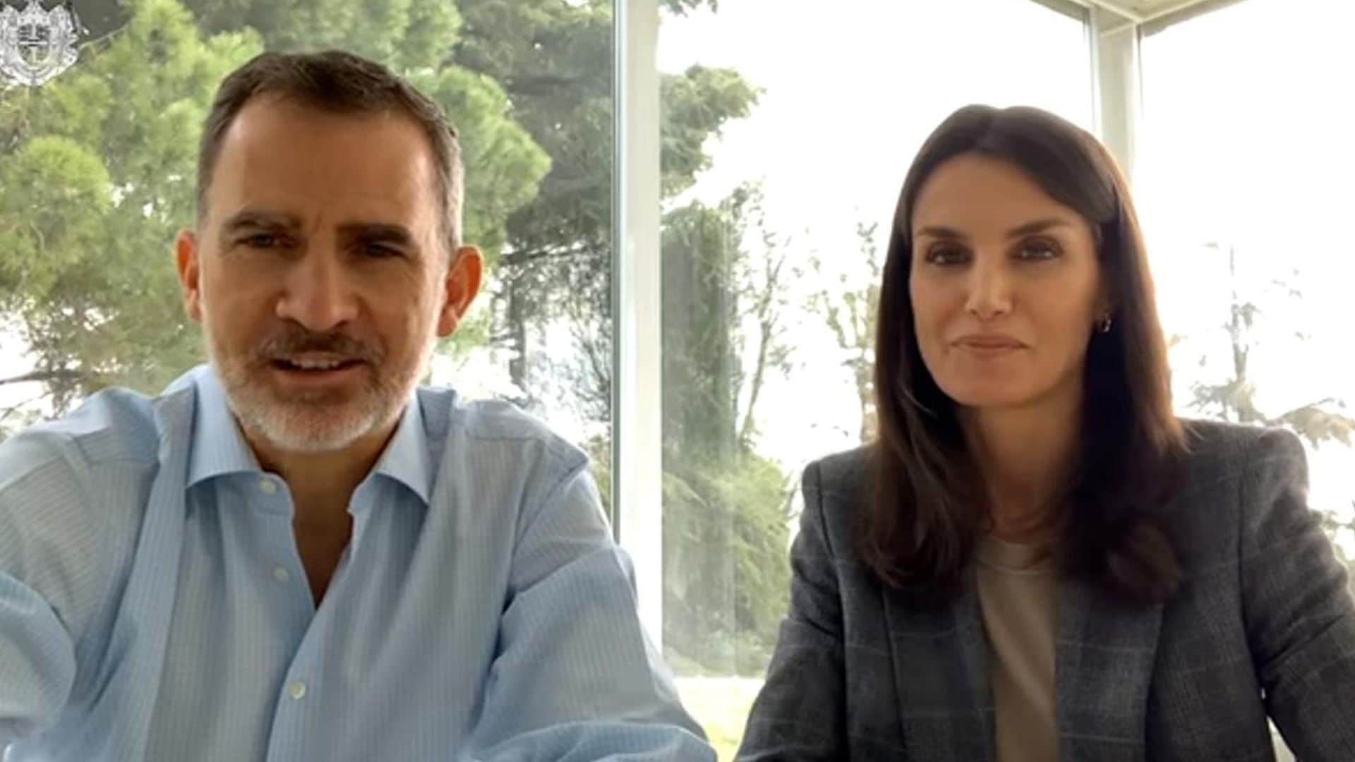 Los Reyes celebran dieciséis años de casados en medio del confinamiento