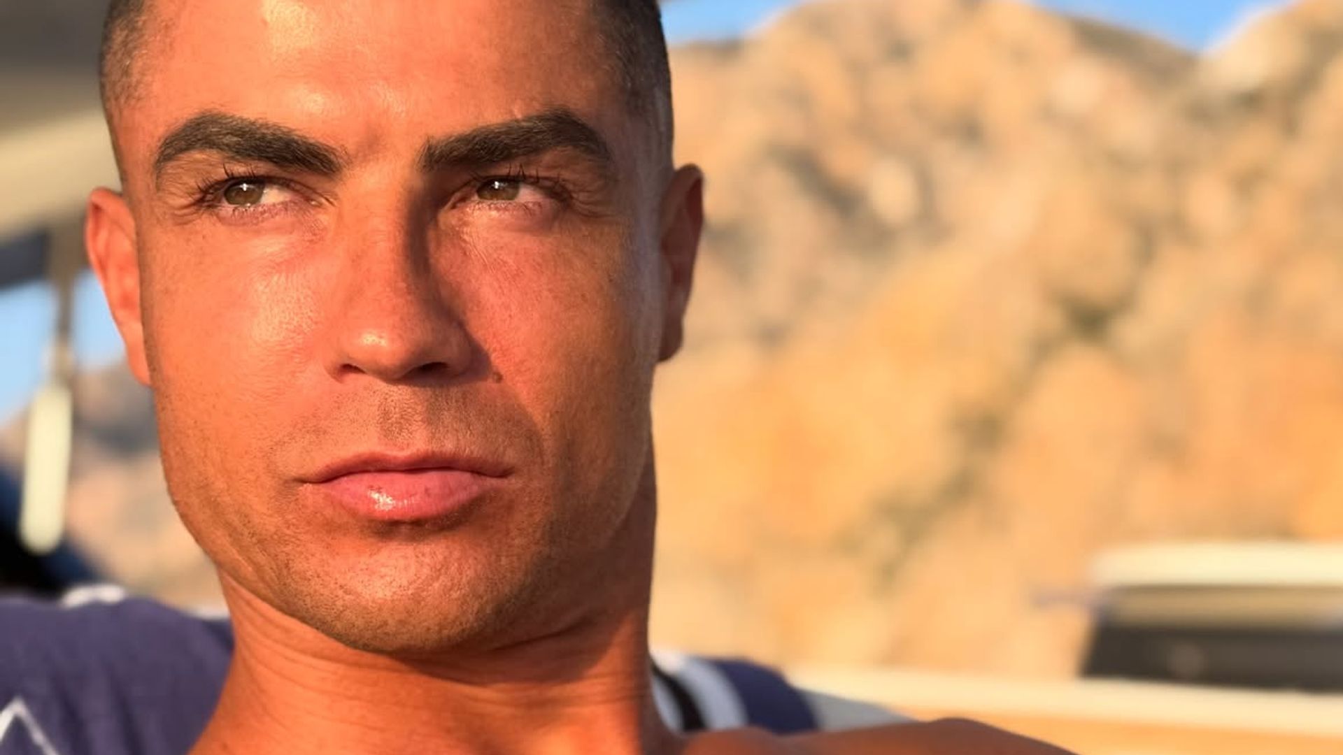 Cristiano Ronaldo en su yate navegando por Mallorca