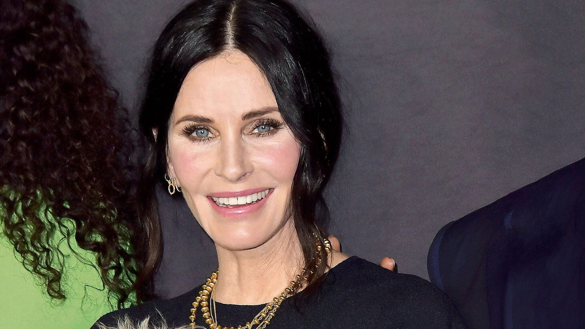 Courteney Cox reaparece tras corregir sus numerosas operaciones estéticas