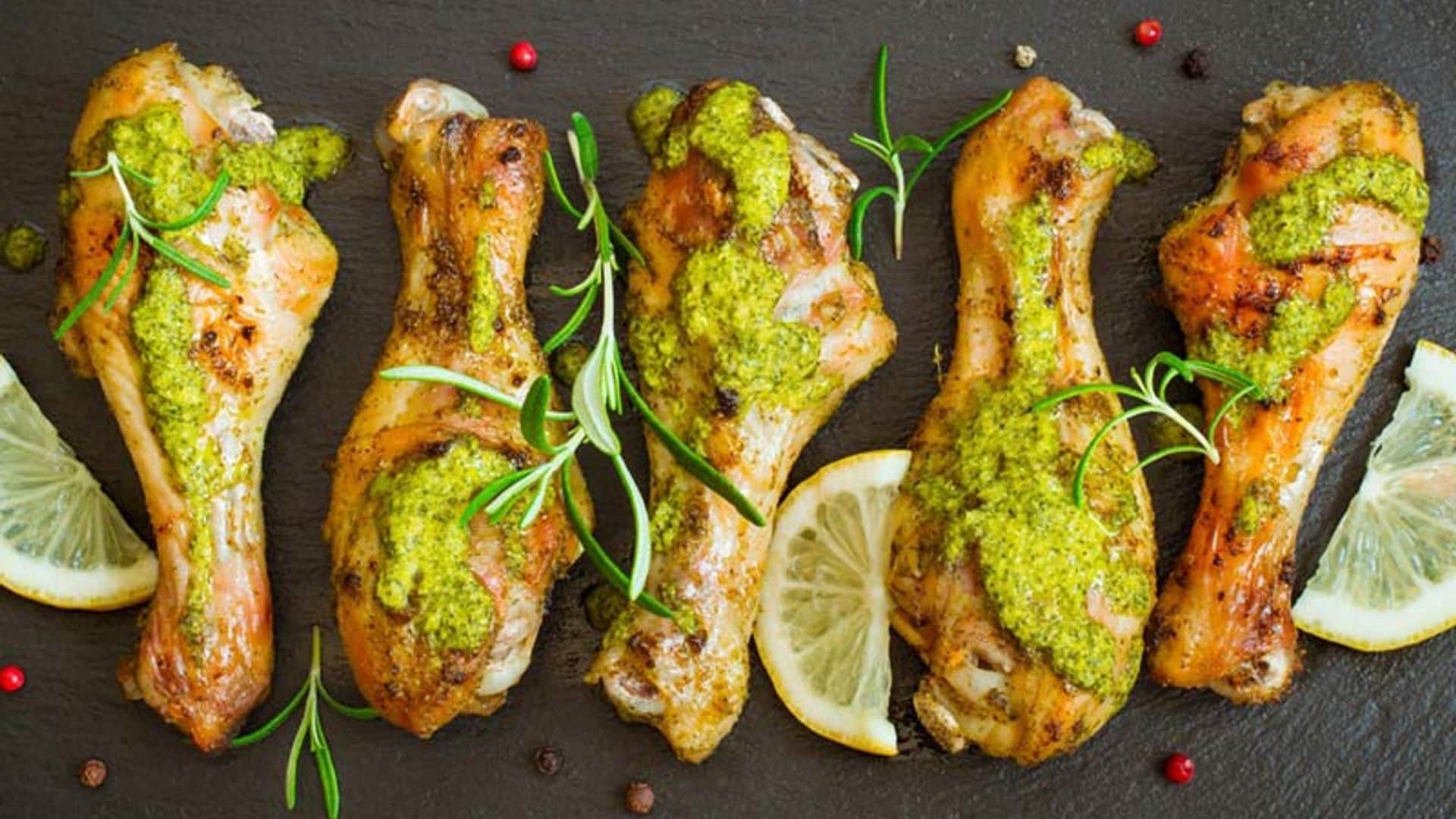 Alitas de pollo con salsa de aceitunas