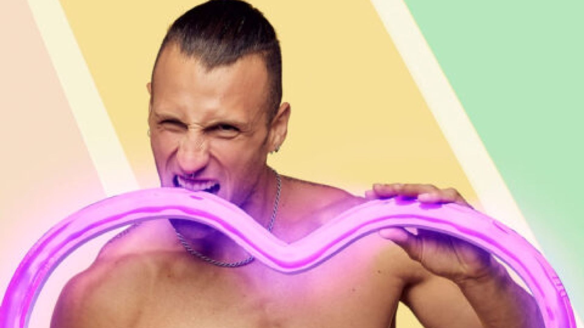 Conoce a Moure, concursante de 'Love Island' y hermano de una popular azafata de televisión