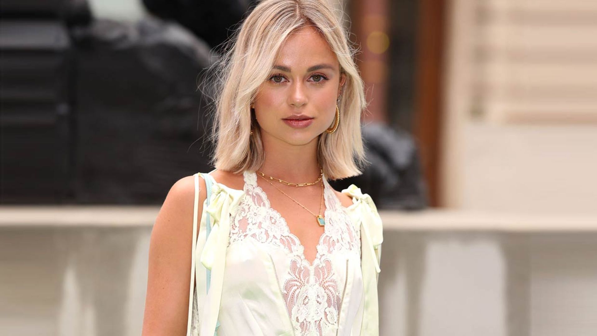 De Amelia Windsor a Carlota Casiraghi: A cada 'royal', su vestido de Zara