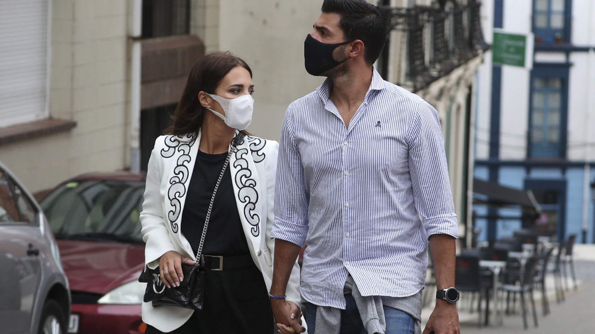 Las imágenes más familiares de Paula Echevarría y Miguel Torres en Asturias