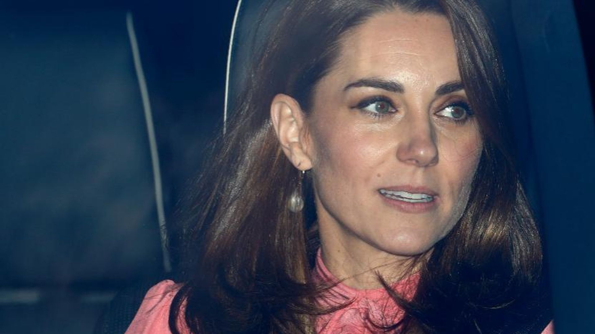 Reina del estilo: todo lo que tienes que saber sobre el look de bautizo de Kate Middleton