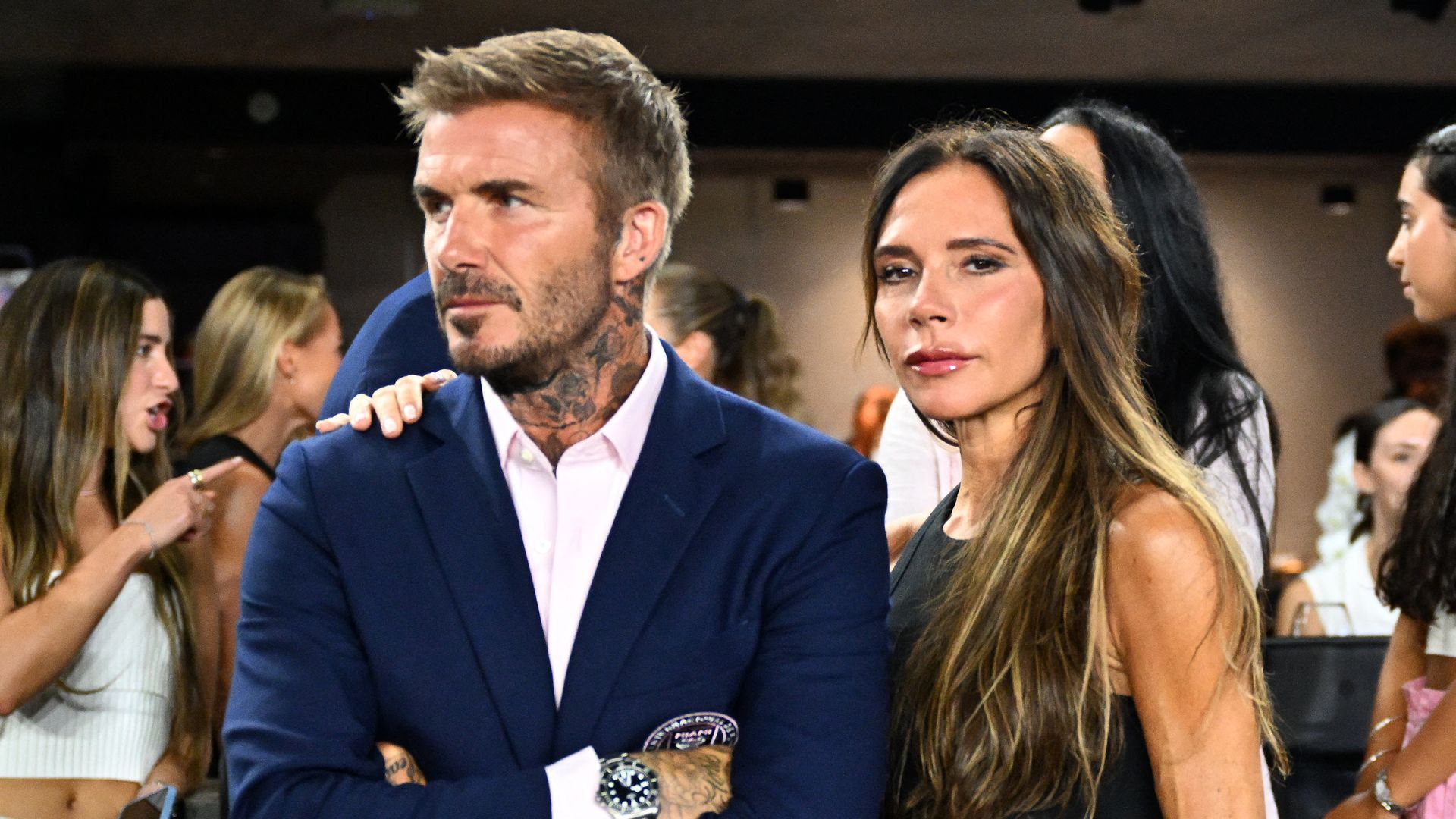 ¿Indirecta o bandera de paz? El rotundo contraataque en redes de David y Victoria Beckham tras el desplante millonario de Brooklyn