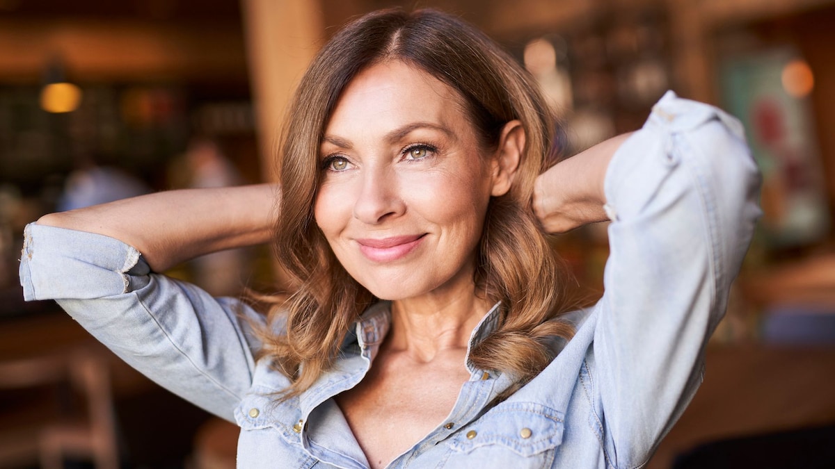 Dra. Claudia Bernández, Dermatóloga experta en Tricología:  La pérdida de pelo que vemos en menopausia no es algo puntual, suele comenzar desde la perimenopausia 