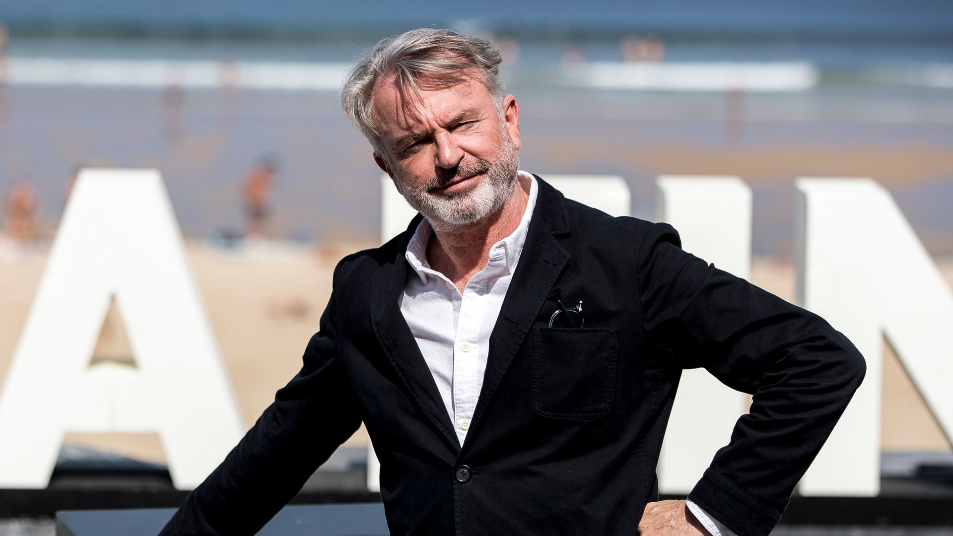 Sam Neill, protagonista de 'Parque Jurásico', muere a los 78 años de forma inesperada