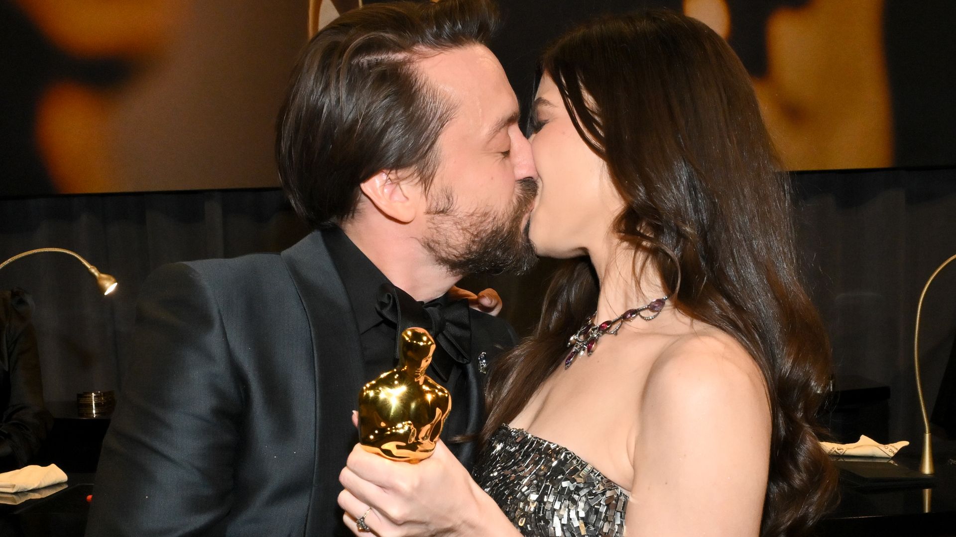 La curiosa promesa que la mujer de Kieran Culkin le hizo si se llevaba el Oscar