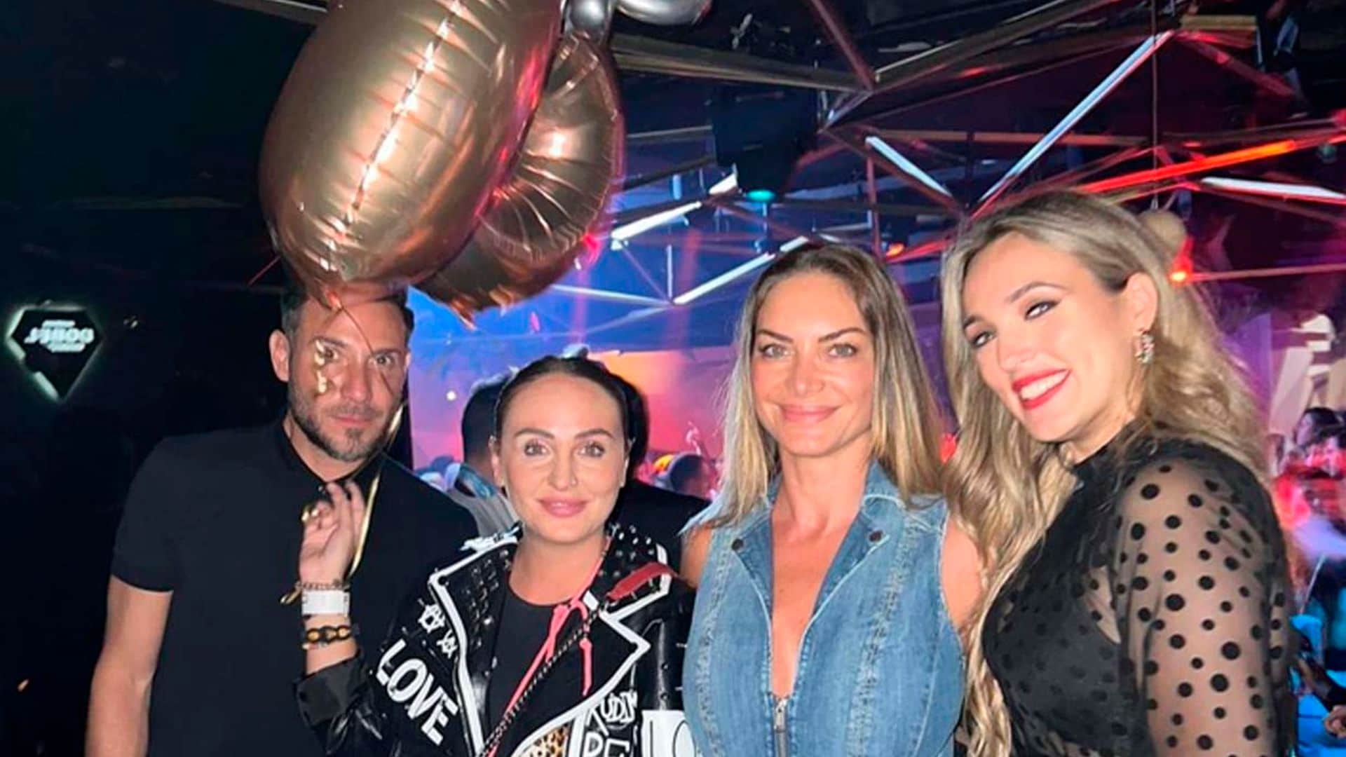 Rocío Flores celebra su cumpleaños con su padre y Marta Riesco, ¿están curadas las heridas?