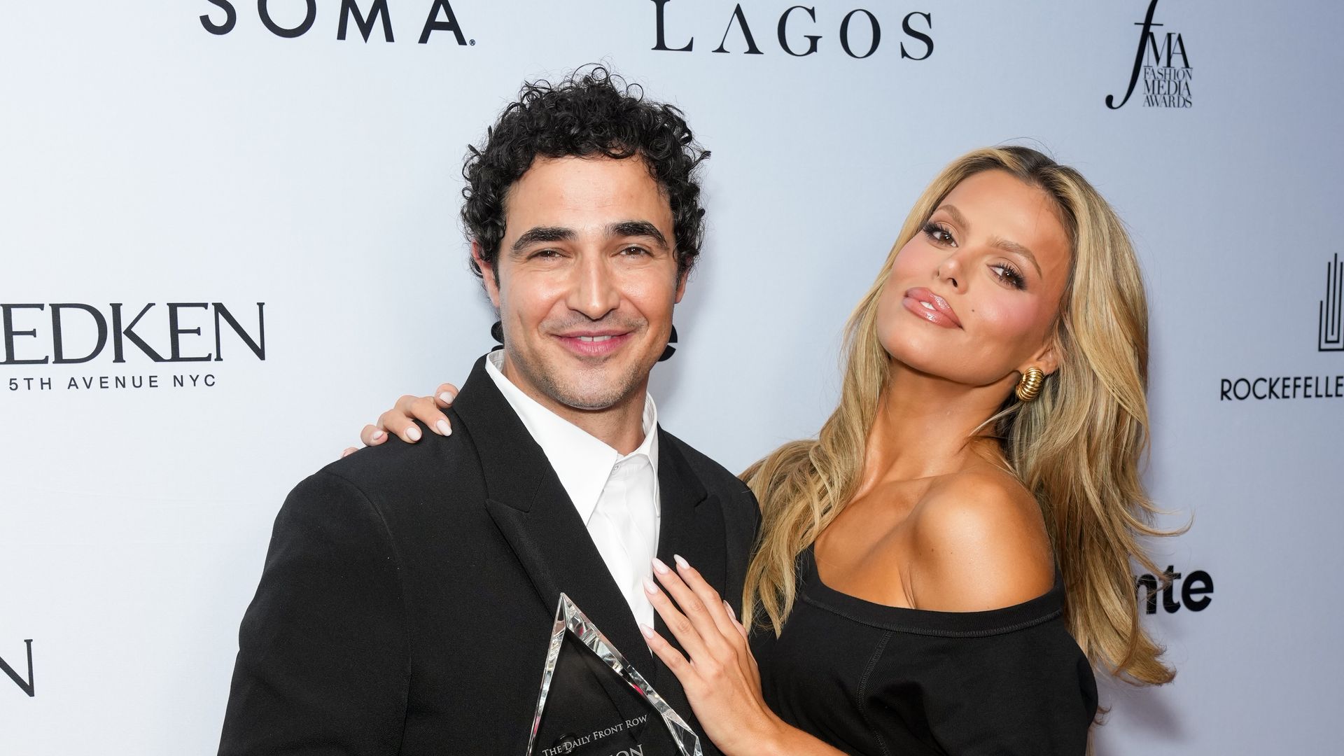 Zac Posen, Brooks Nader en los Annual Fashion Media Awards 