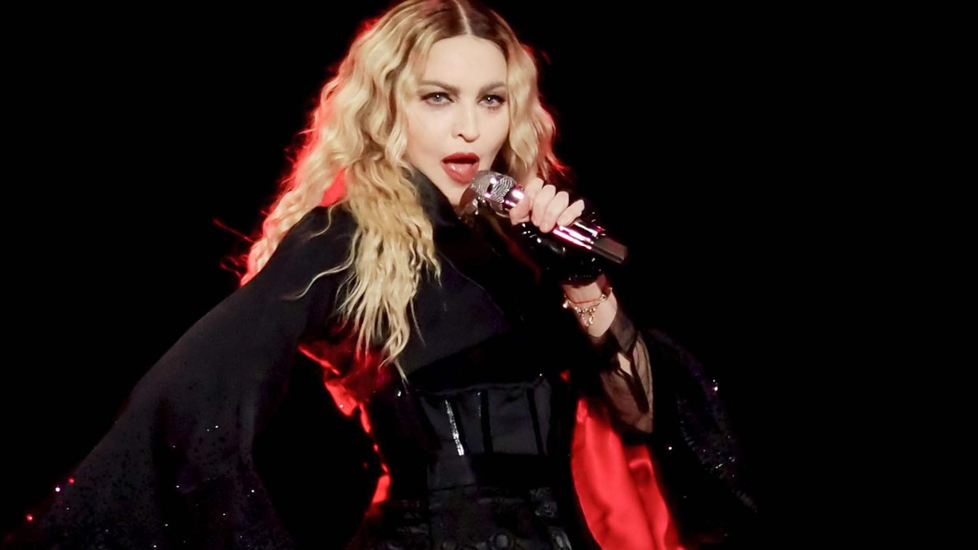 El último escándalo de Madonna: ¿puso su cara en la foto de una ‘tiktoker’?