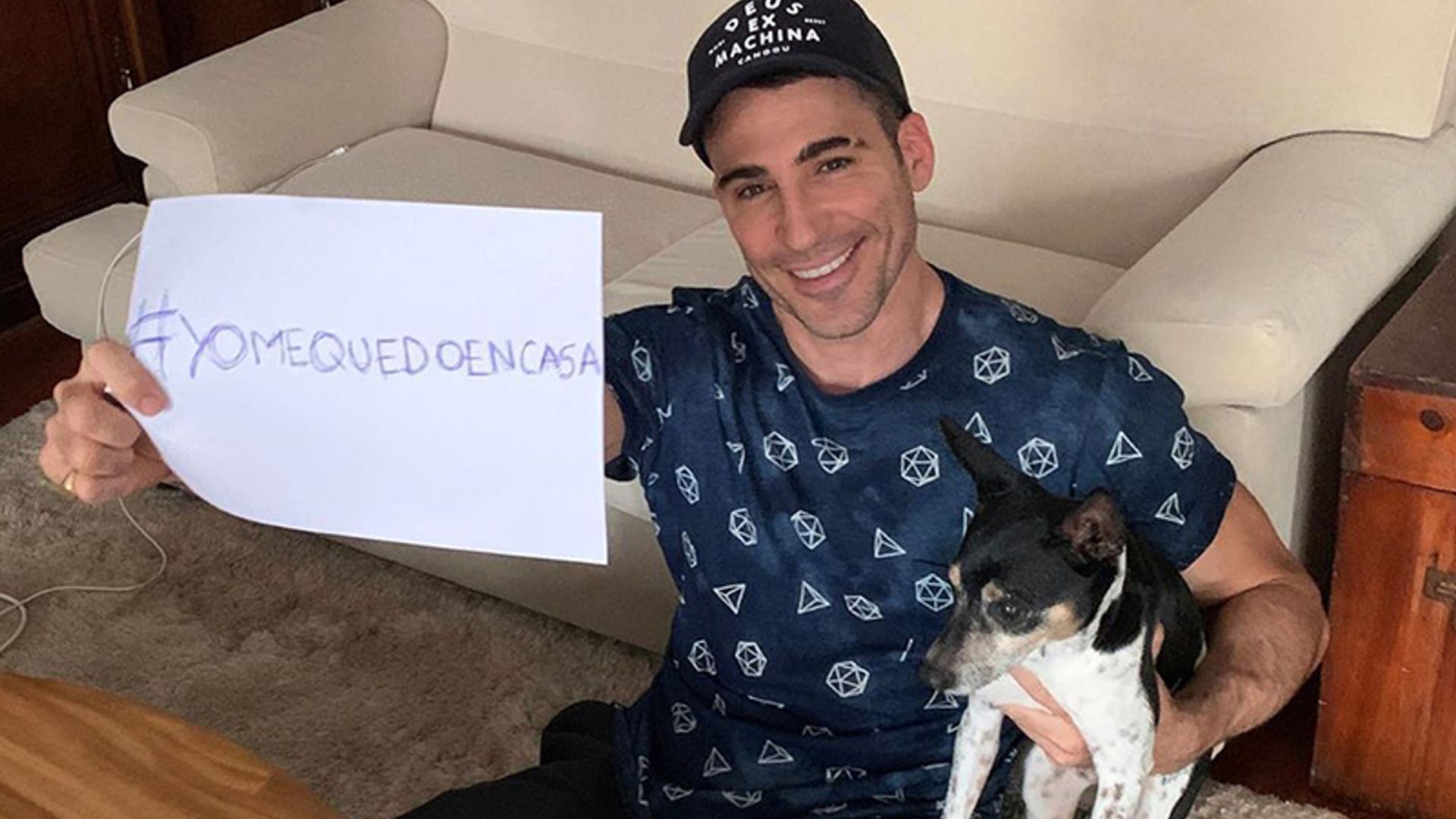 El ataque de risa de Miguel Ángel Silvestre que te alegrará el día