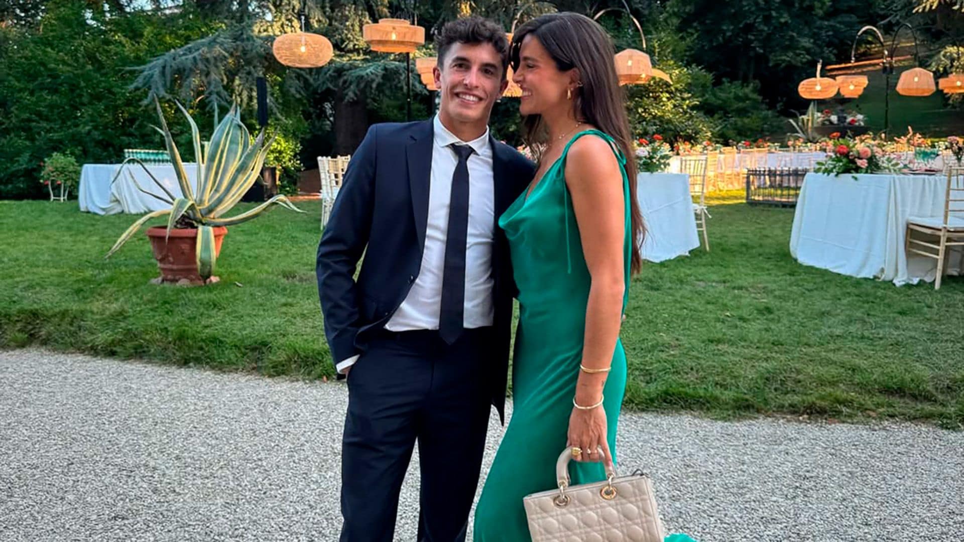 Marc Márquez y Gemma Pinto en una boda en Italia