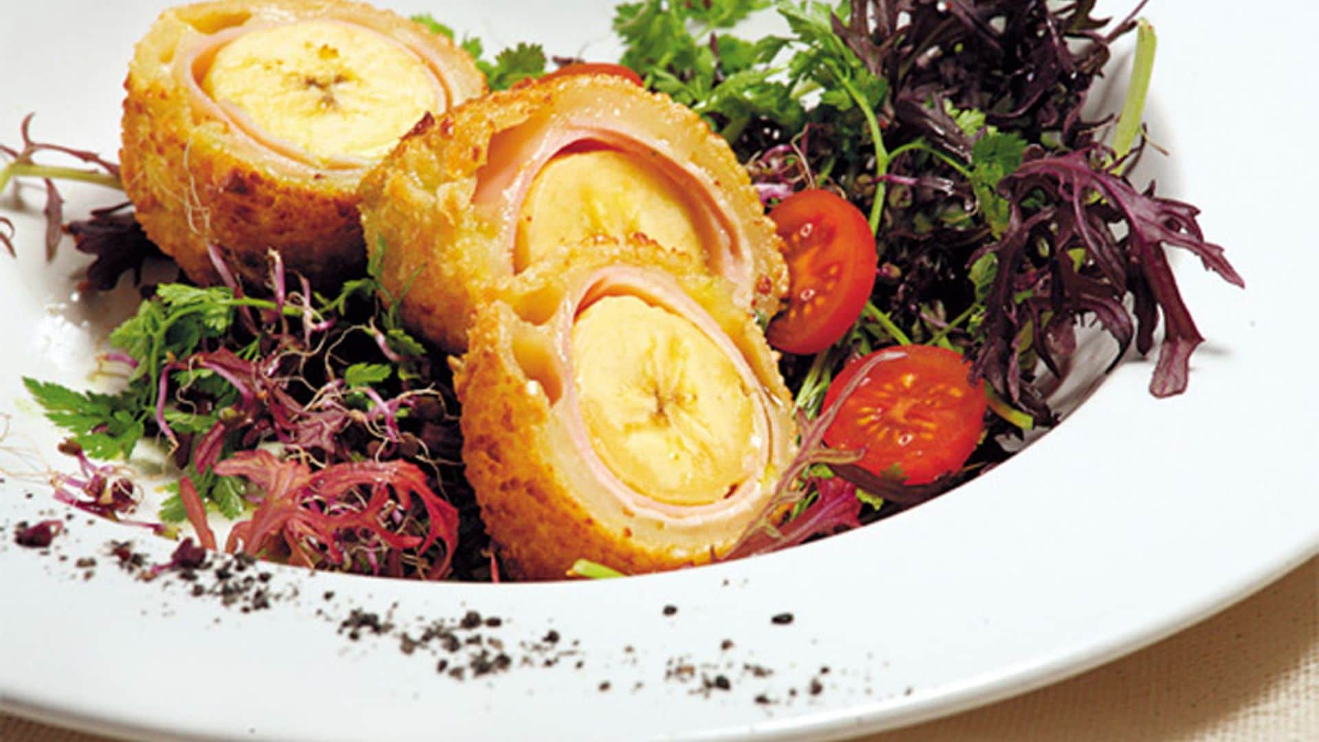 Flamenquines de plátano, pechuga de pavo y queso de oveja
