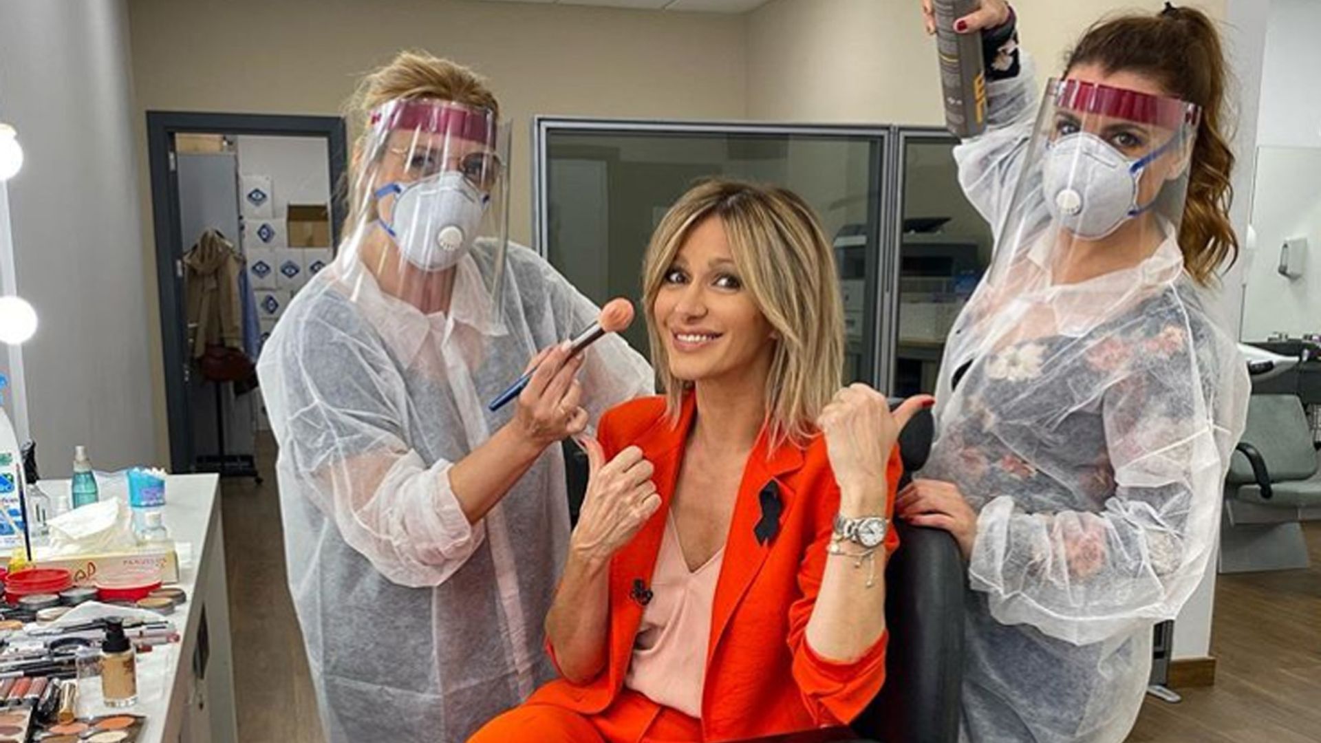 Maquillaje y peluquería en tiempos de coronavirus: así se prepara ahora Susanna Griso