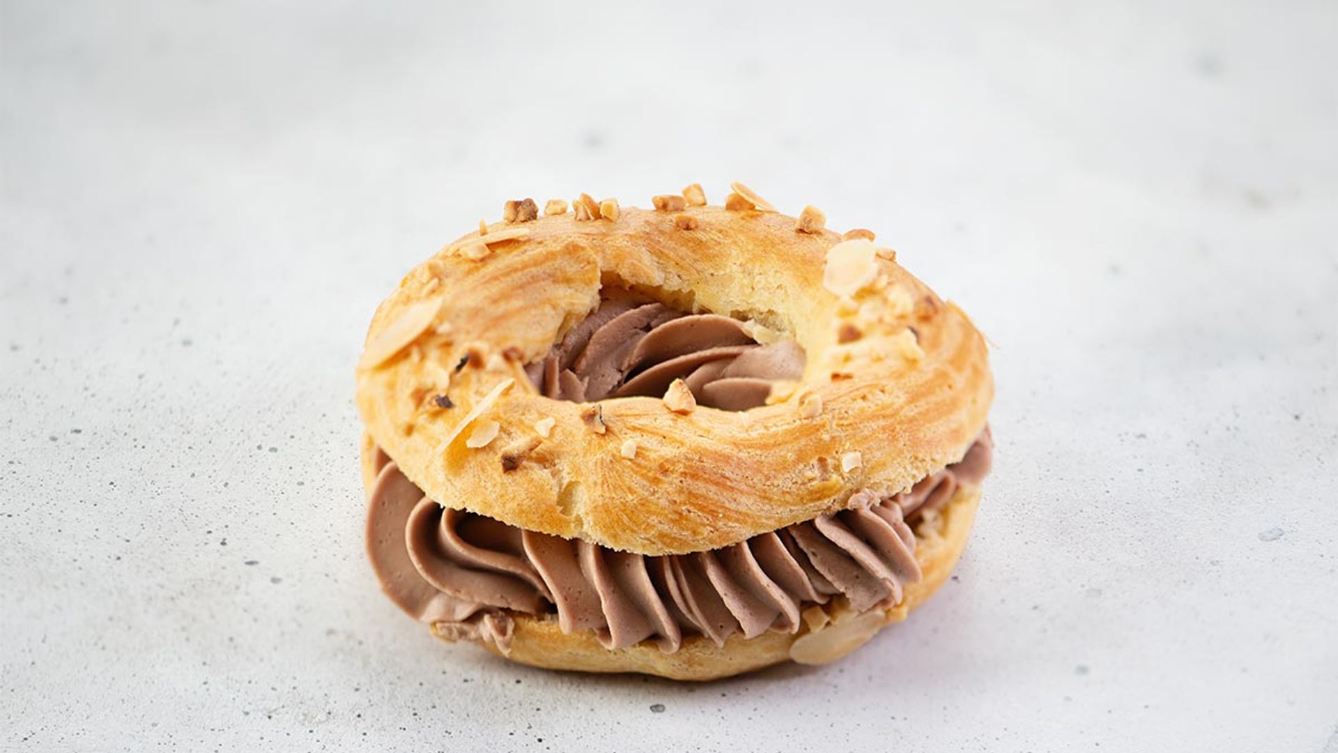 'Paris brest' relleno de trufa