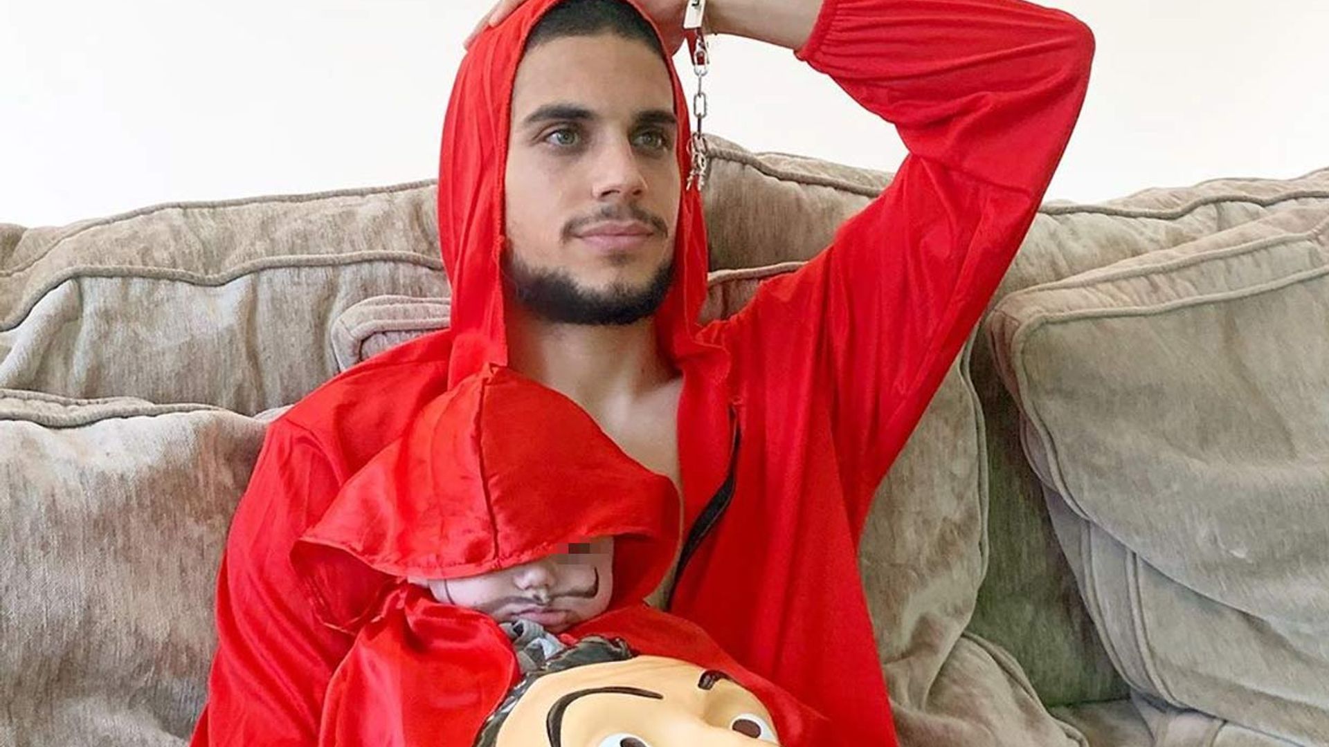 Marc Bartra y sus hijos se 'incorporan' a la nueva temporada de 'La casa de papel'