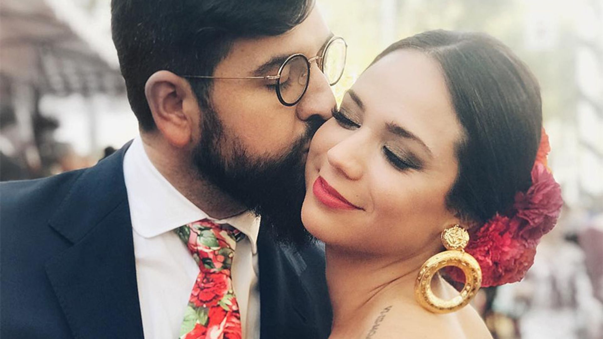 El humorista Manu Sánchez, papá de un niño junto a su pareja, Lorena Sánchez