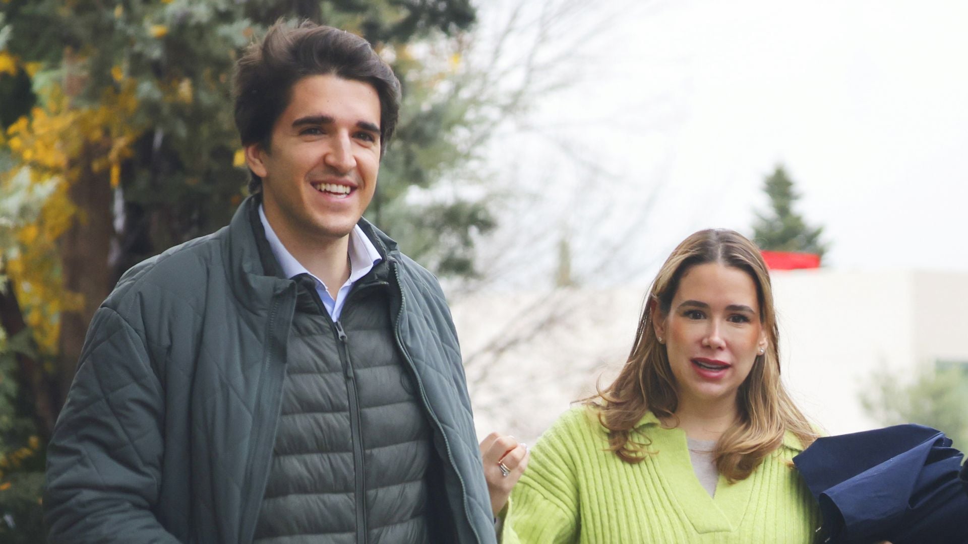 Eugenia Gil, embarazadísima, disfruta de sus Navidades más especiales junto a Javier García-Obregón