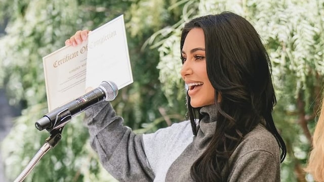 Kim Kardashian comparte su alegría por graduarse en leyes: 'No fue fácil, pero no me rendí' 