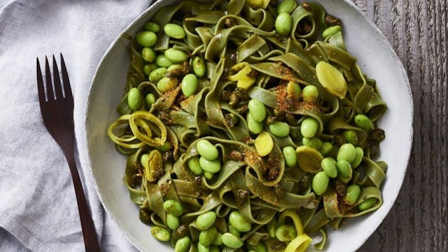 pasta puerro edamame