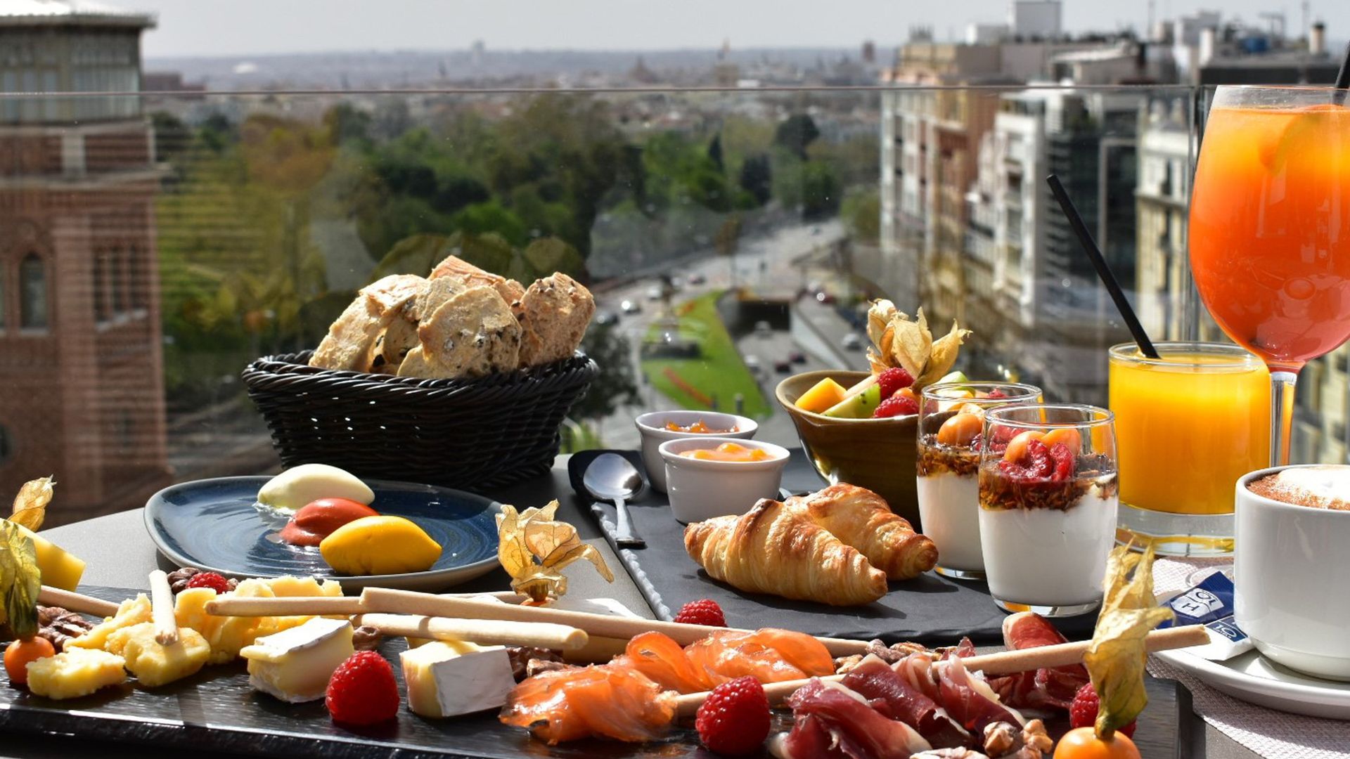 Madrid Hotel Week Brunch