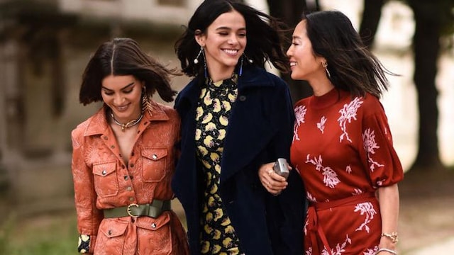 camila coelho bruna marquezine y aimee song