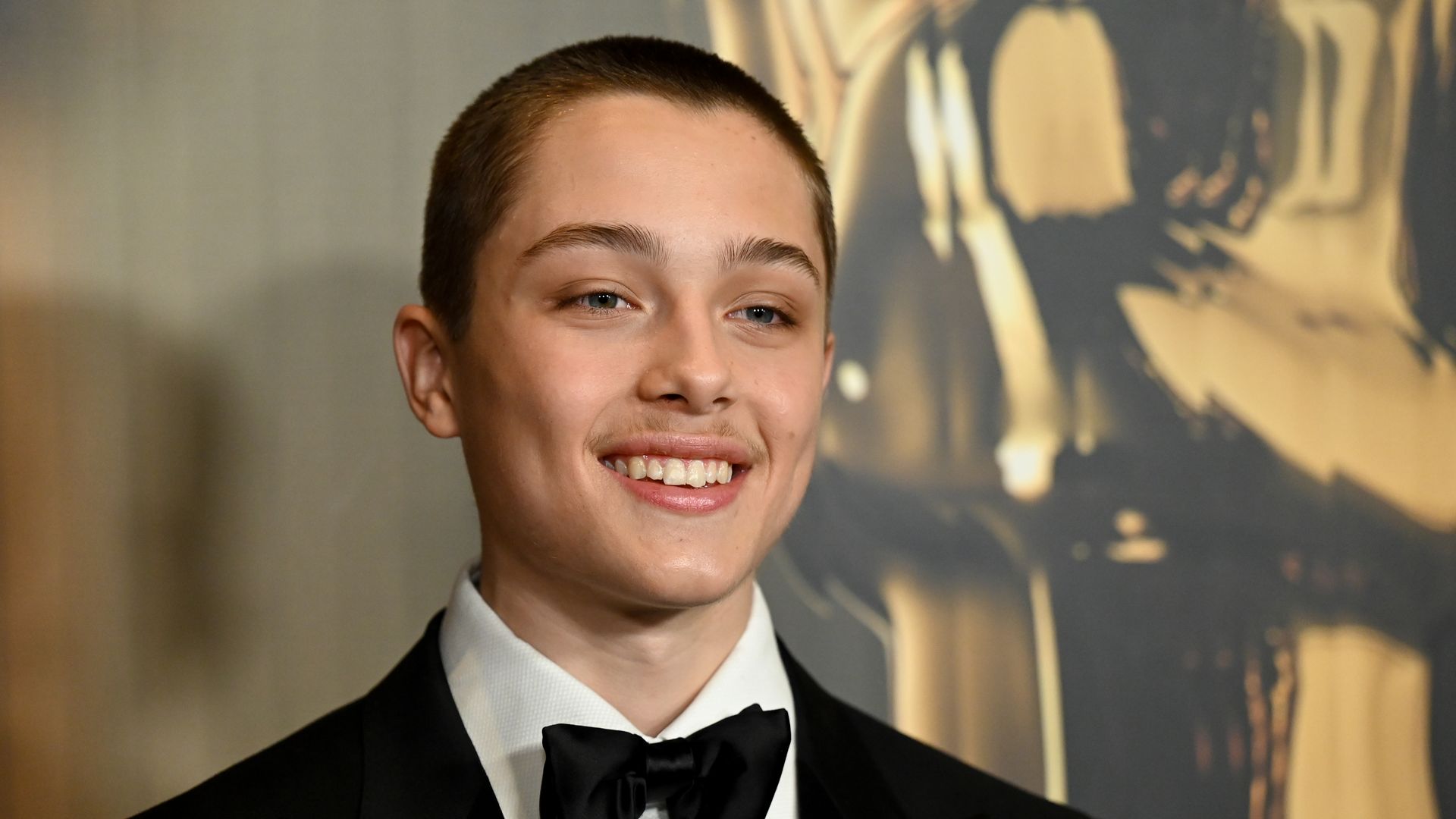 Knox Jolie-Pitt, el hijo de Angelina Jolie y Brad Pitt, se mantiene en forma con el running