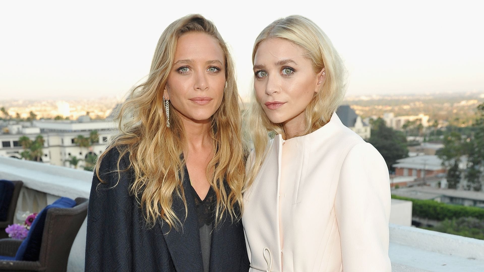 El fenómeno FASHION Olsen tuck que hará que dejes de peinarte para ir a trabajar