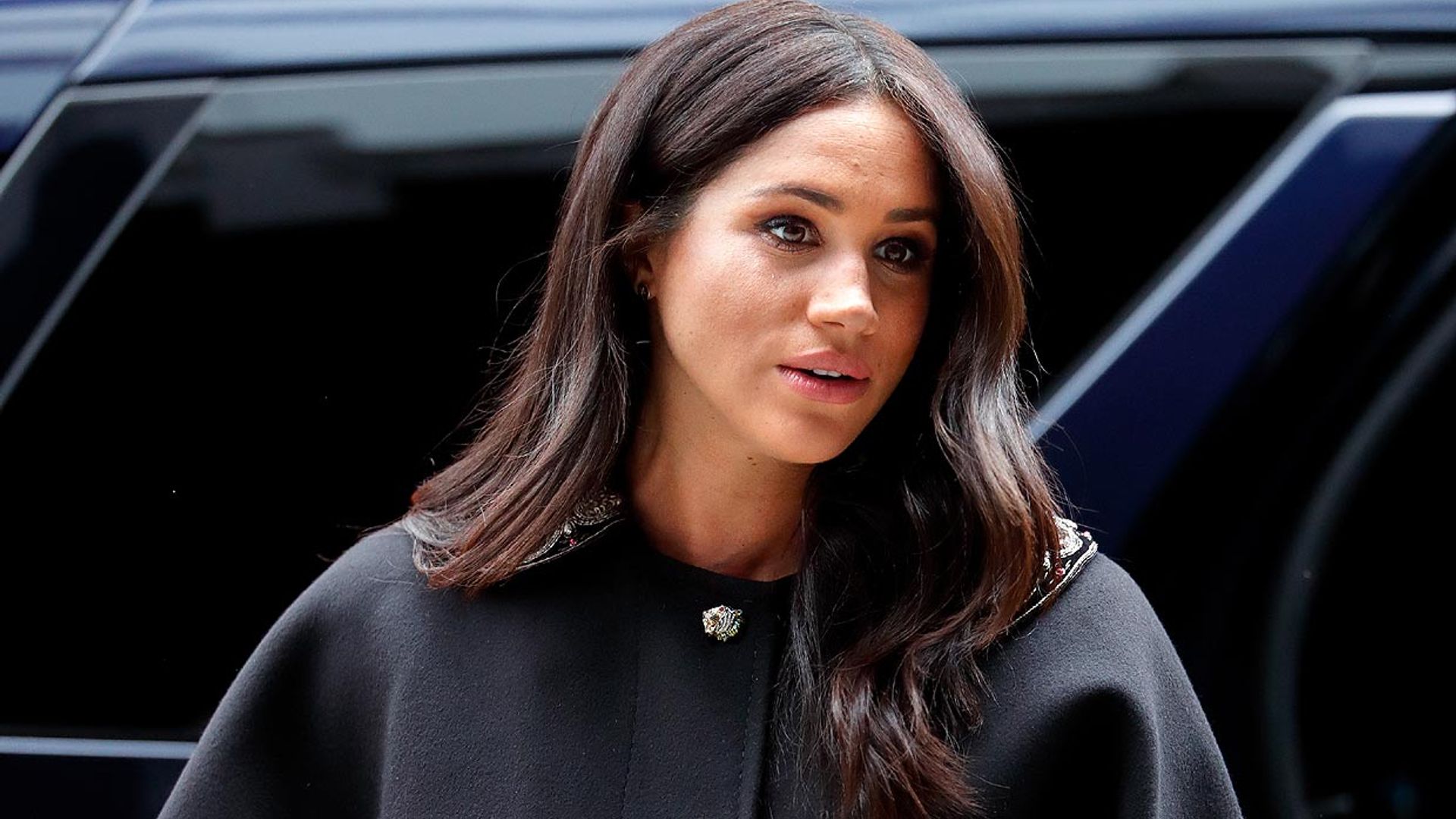 Meghan Markle deja un mensaje manuscrito en la corona de flores para Felipe de Edimburgo