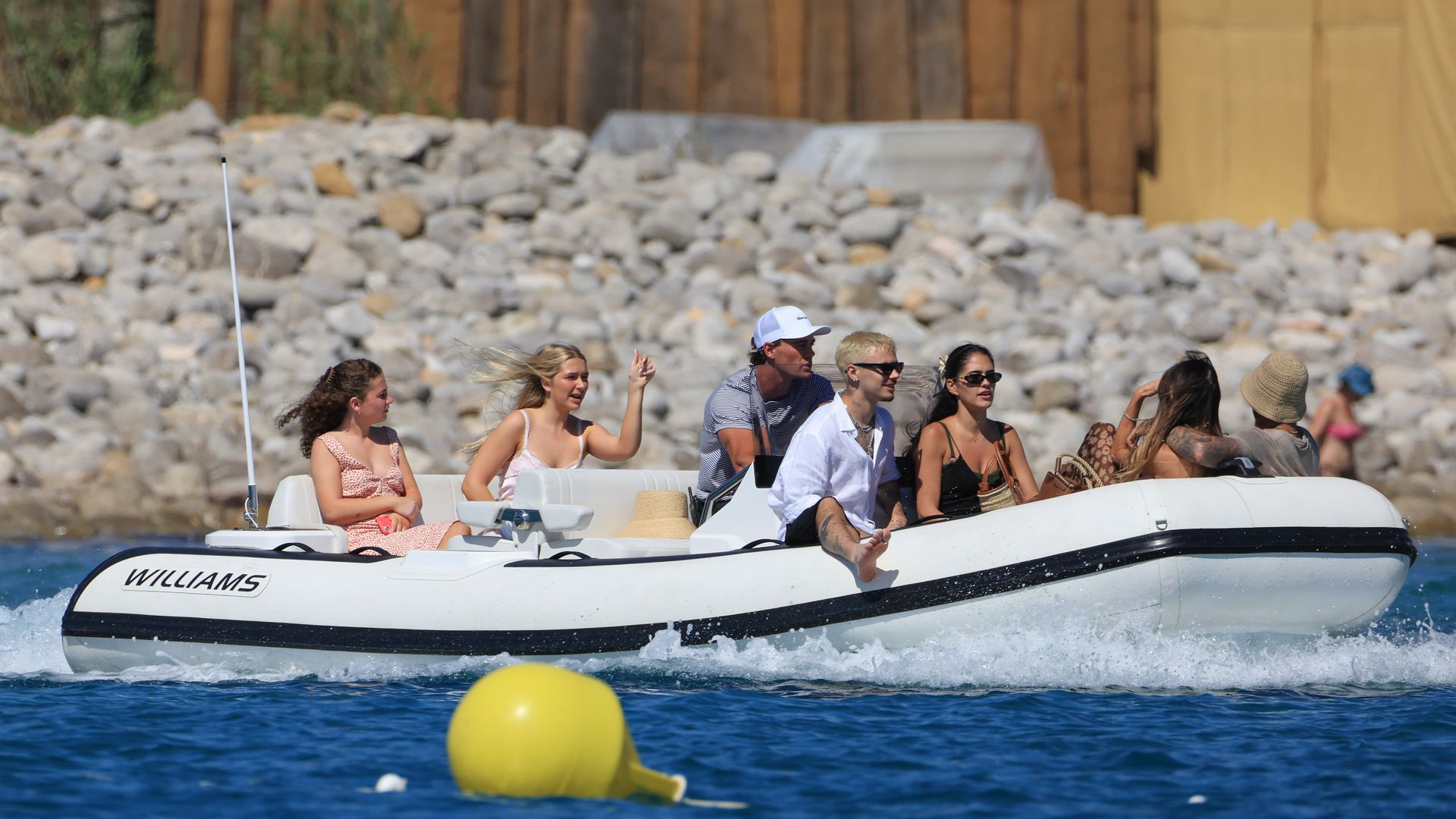 De Ibiza a Galicia: el mapa del verano de las celebridades internacionales que eligen España año tras año