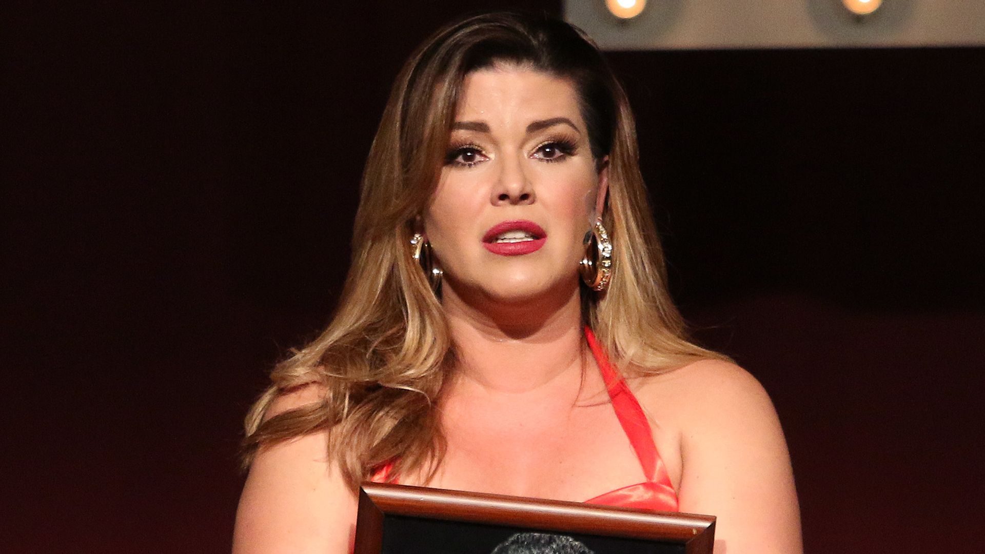 Alicia Machado admitió estar "profundamente rota", por la situación que se vive en Venezuela.
