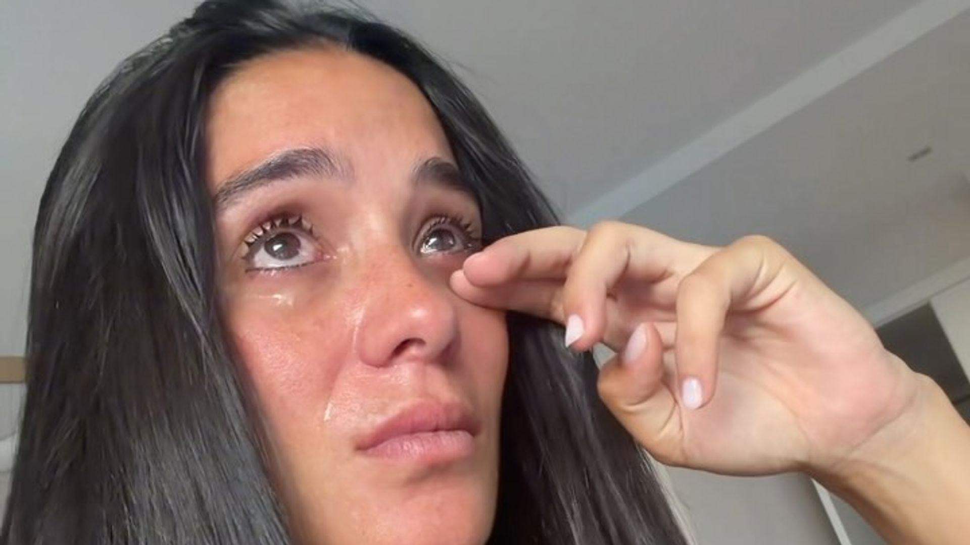 El estado anímico de Claudia Martínez en estos días no está siendo especialmente alegre