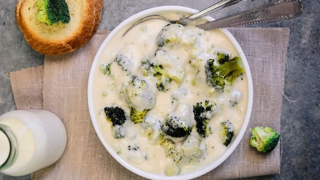 brocoli con bechamel