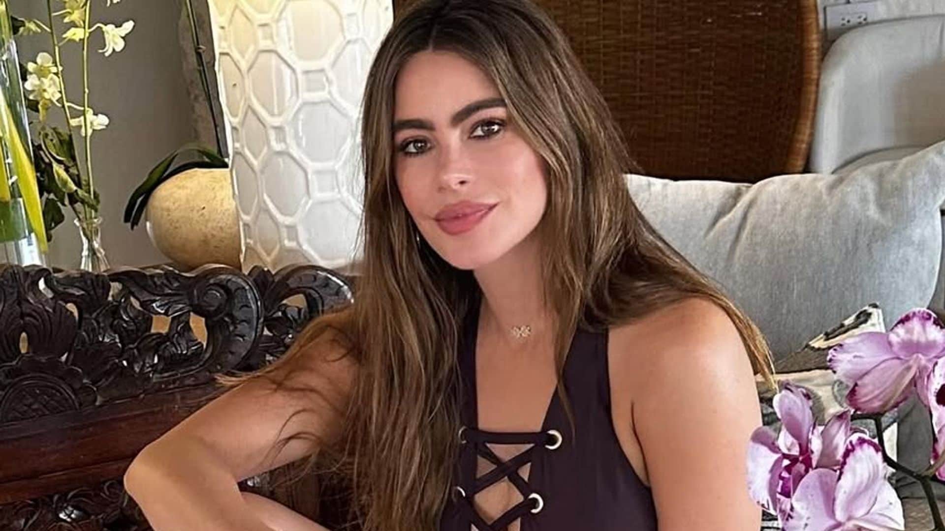 Sofía Vergara celebra su cumpleaños 53 con un sexy posado en bikini