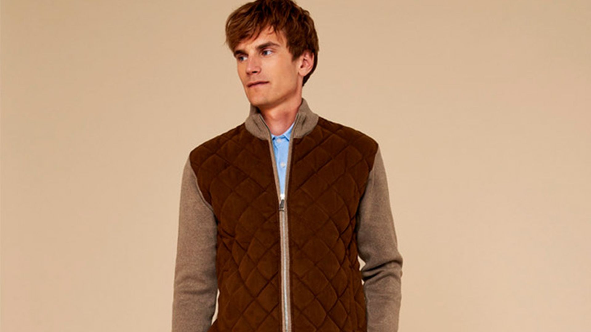 El jersey que necesitas lo incluye Adolfo Domínguez en su última colección de moda masculina