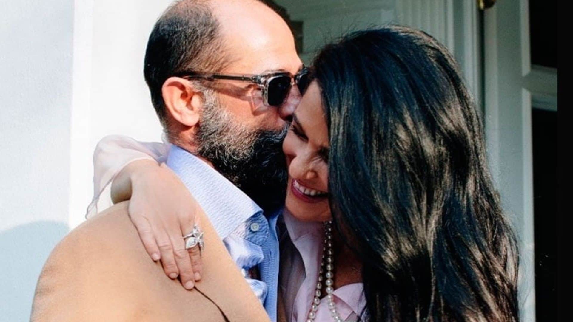 Martha Debayle celebra el cumpleaños de su marido con un divertido mensaje