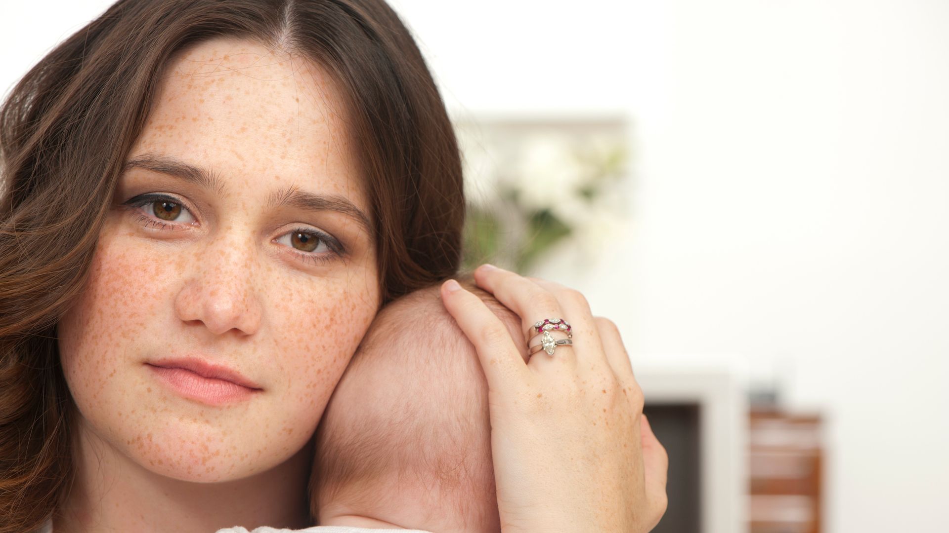 Carla Martorell, psicóloga: "No existe una única manera de vivir la maternidad, y la salud mental puede verse afectada incluso cuando el embarazo ha sido deseado"