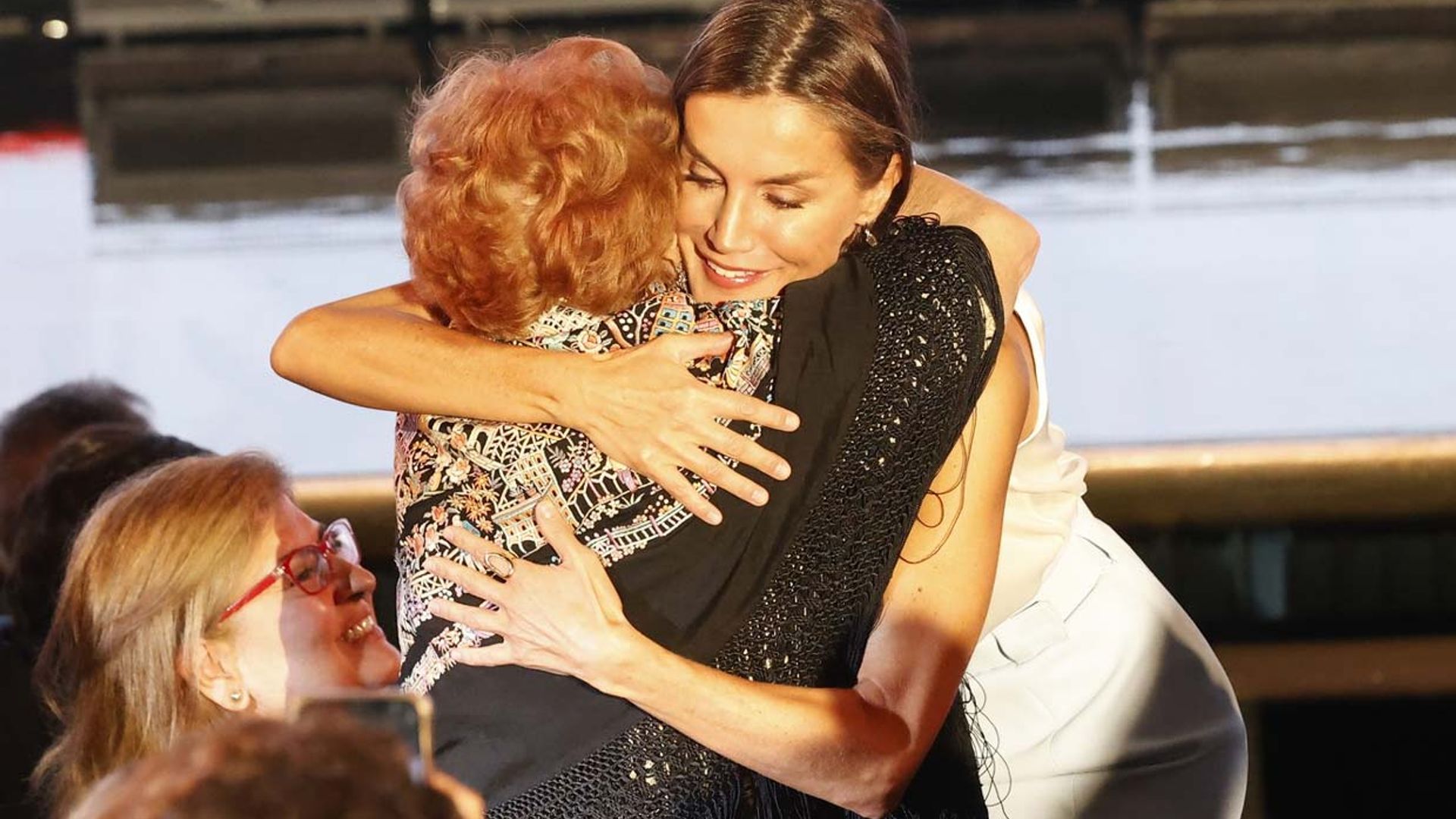 La naturalidad de Marujita, que a sus 91 años ha conmovido a la reina Letizia