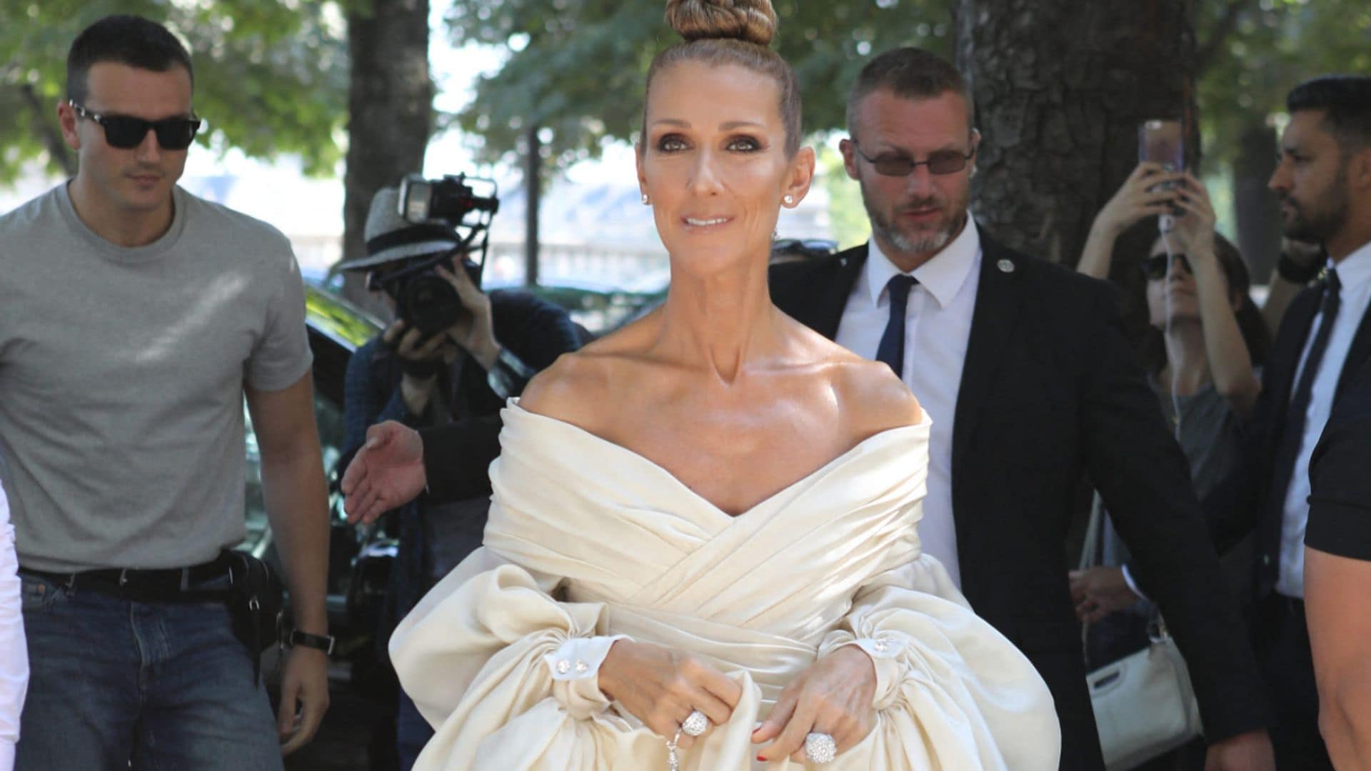 Se subastan las letras de dos temas de Céline Dion para recaudar fondos por la enfermedad que padece