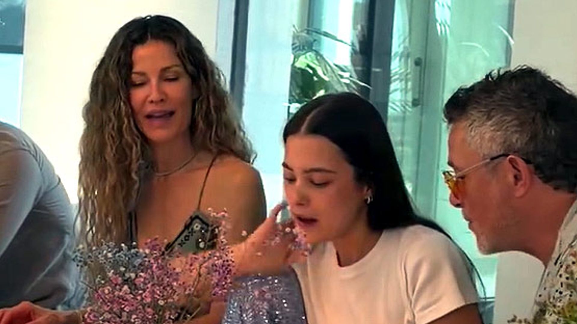 El reencuentro de Alejandro Sanz y Jaydy Michel, unidos por su hija Manuela 20 años después de separarse