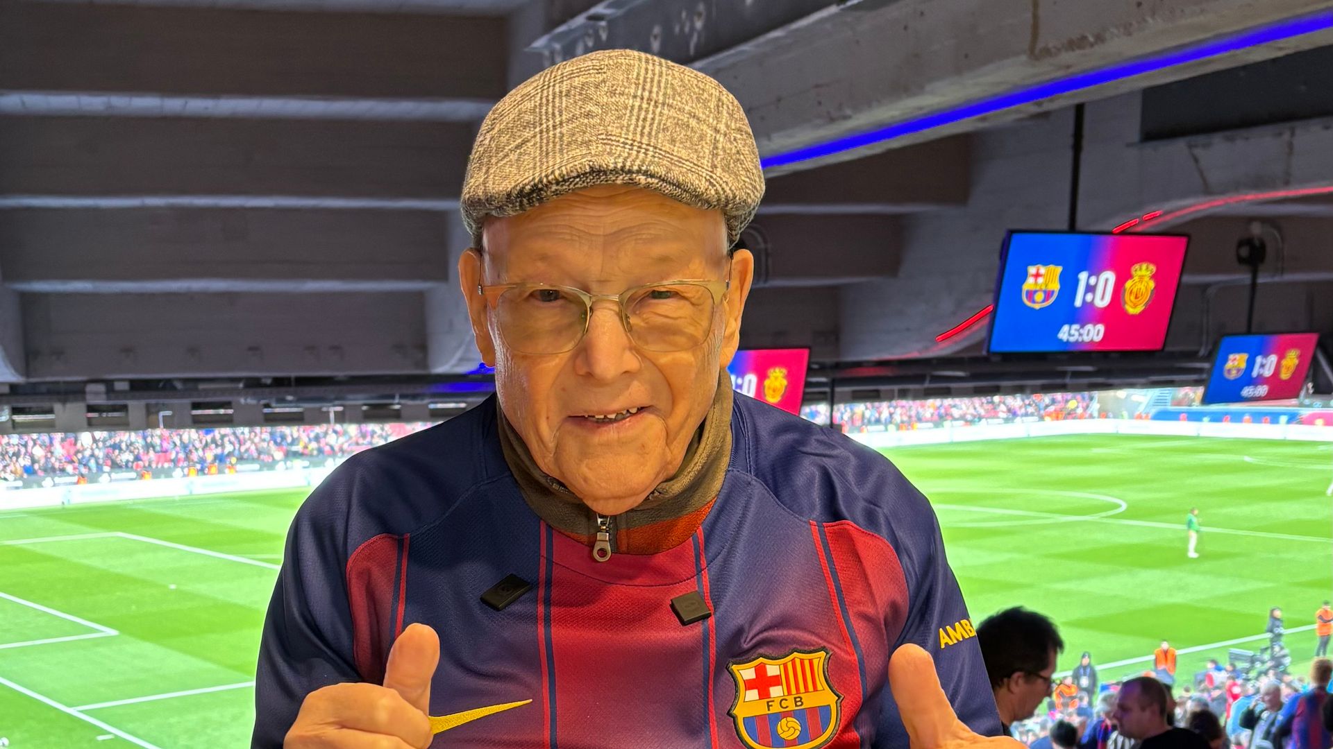 La camiseta con su apellido y el número 10 fue el recuerdo de una jornada que significó mucho más que un partido