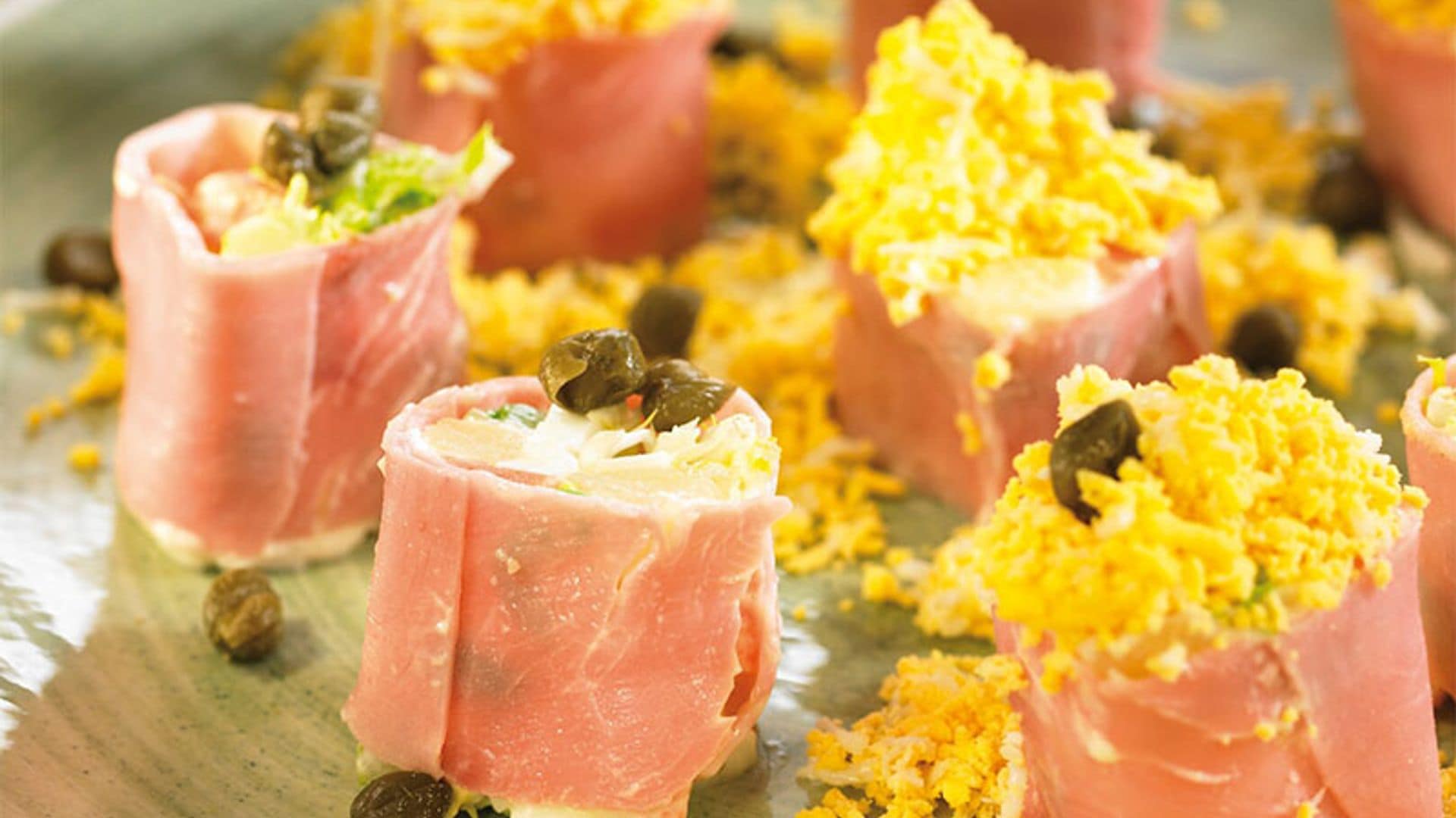 Rollitos de jamón rellenos de ensaladilla rusa