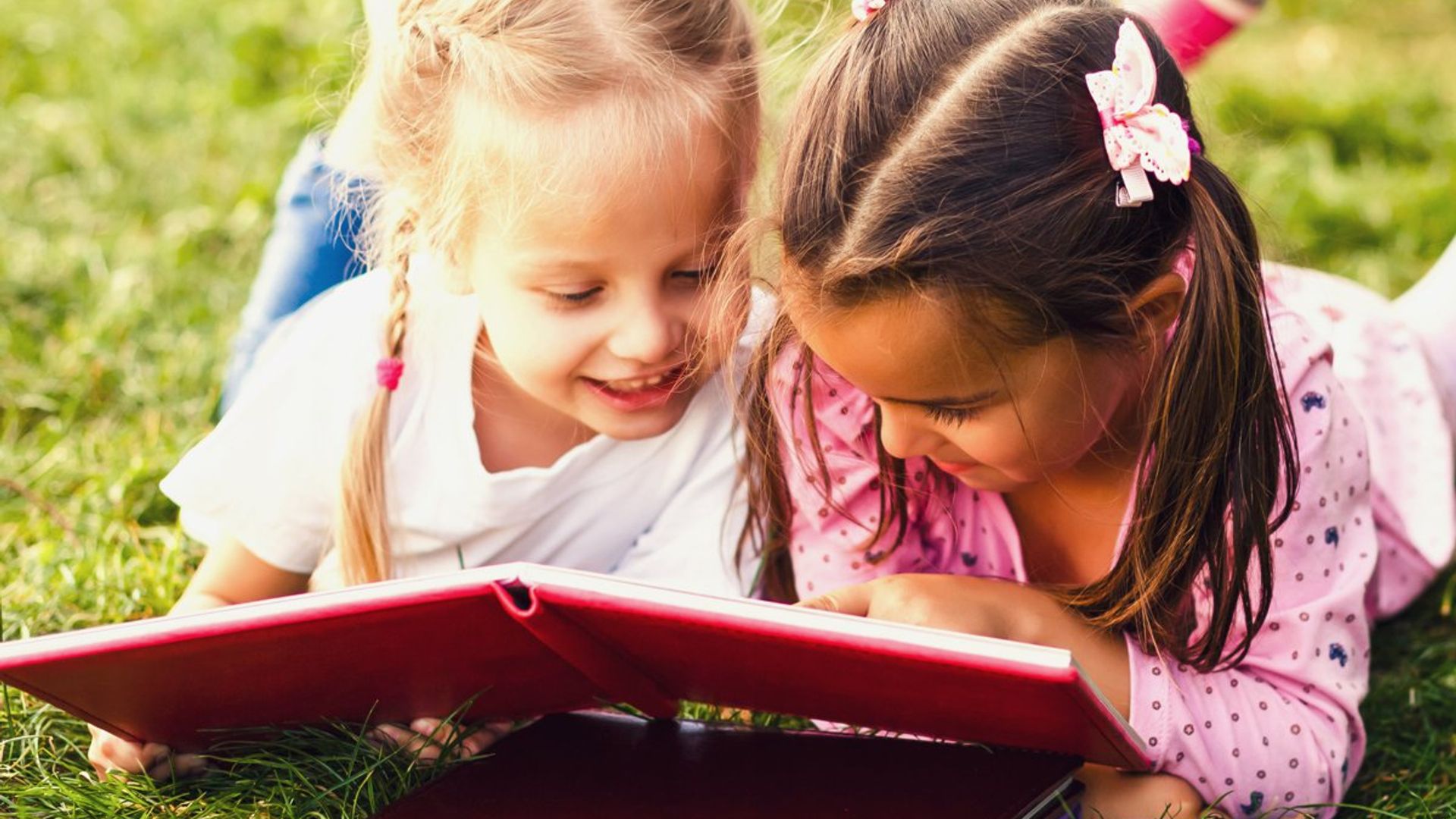 Libros, cuadernos y enigmas para entrenar el cerebro este verano