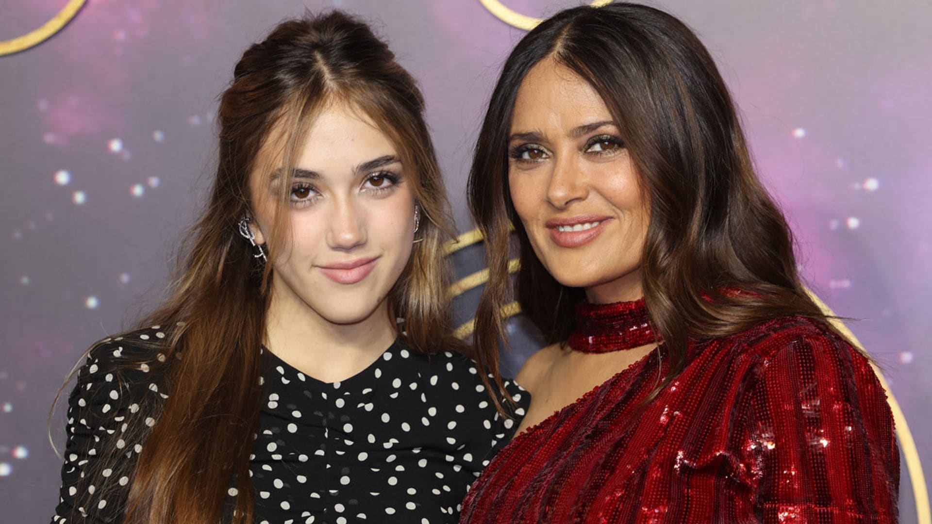 Salma Hayek explica por qué no publica fotos de su hija