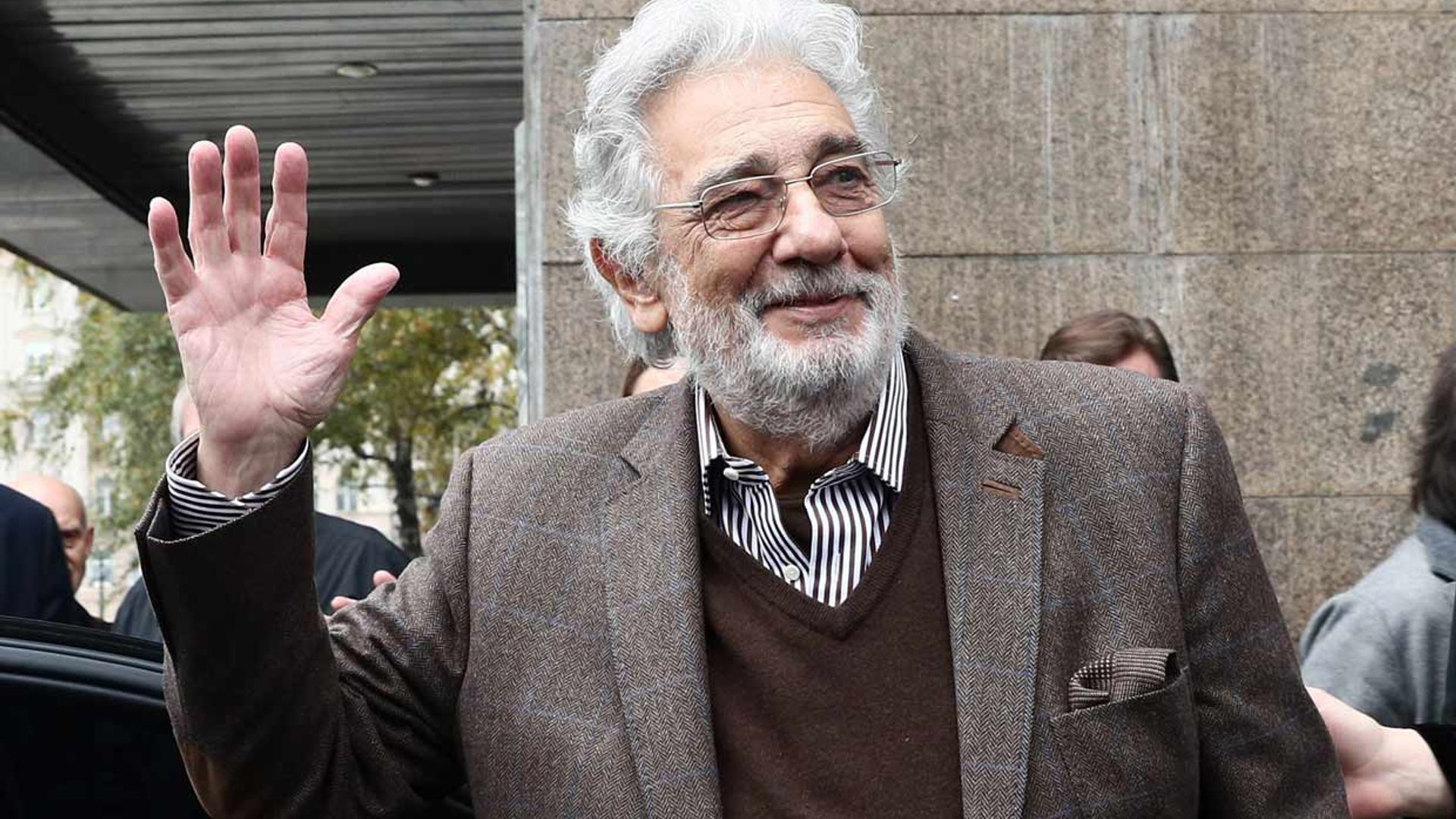 Plácido Domingo anuncia que ha dado positivo en coronavirus