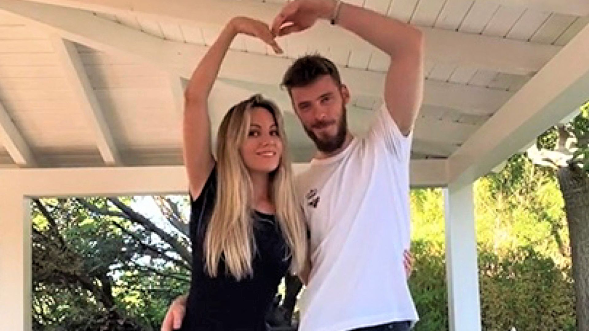 Edurne y De Gea se atreven con el baile de moda: aquel que hizo Rosalía cuando confirmó su relación con Rauw Alejandro