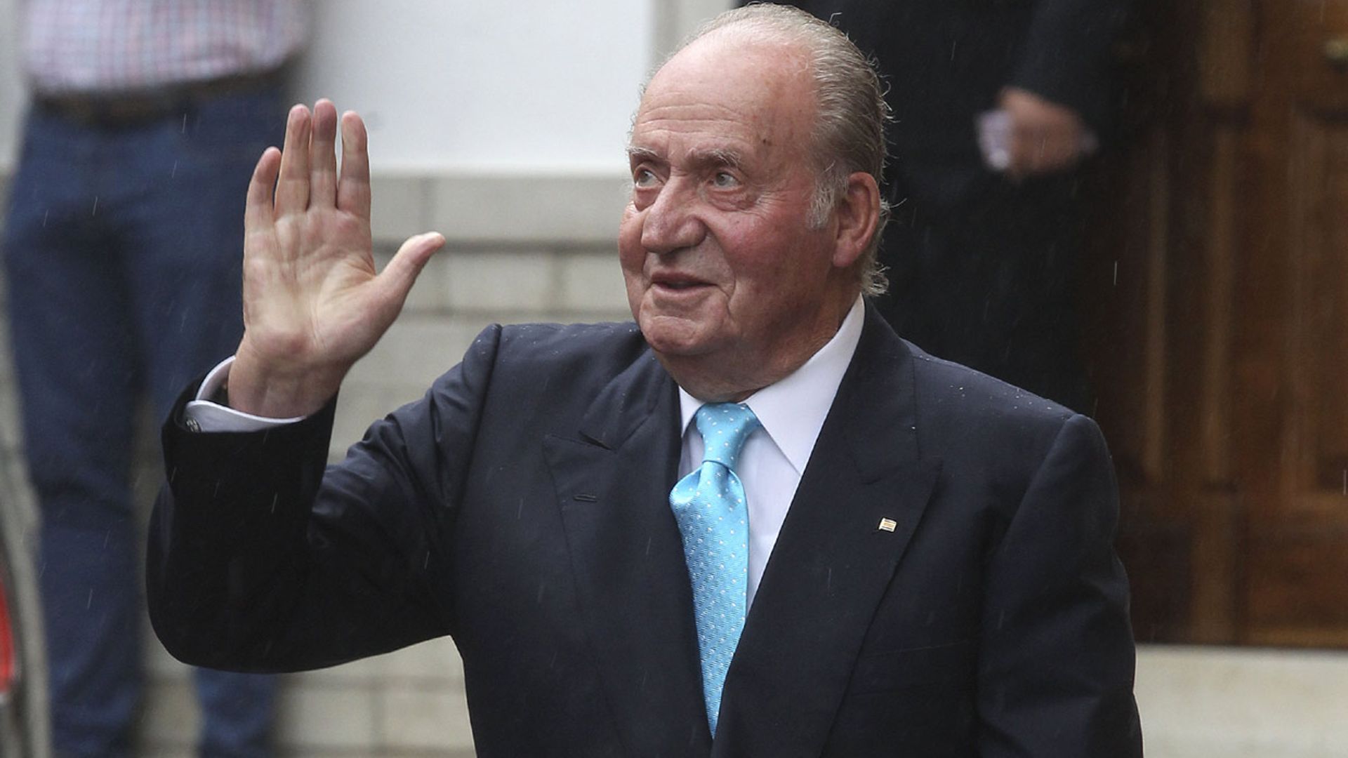El primer año de retiro público de don Juan Carlos, marcado por el confinamiento y por una gran pérdida